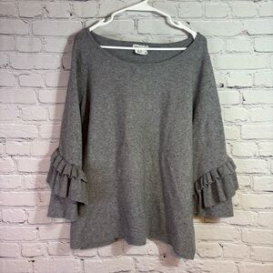 Crosstree Lane Gray Ruffle Sleeve Women's Light Sweater Size Medium
